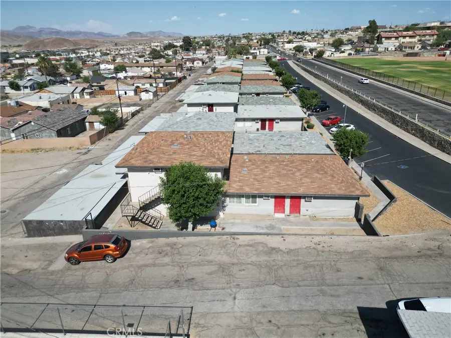 189 W Buena Vista Street, Barstow, CA 92311 - Image #2