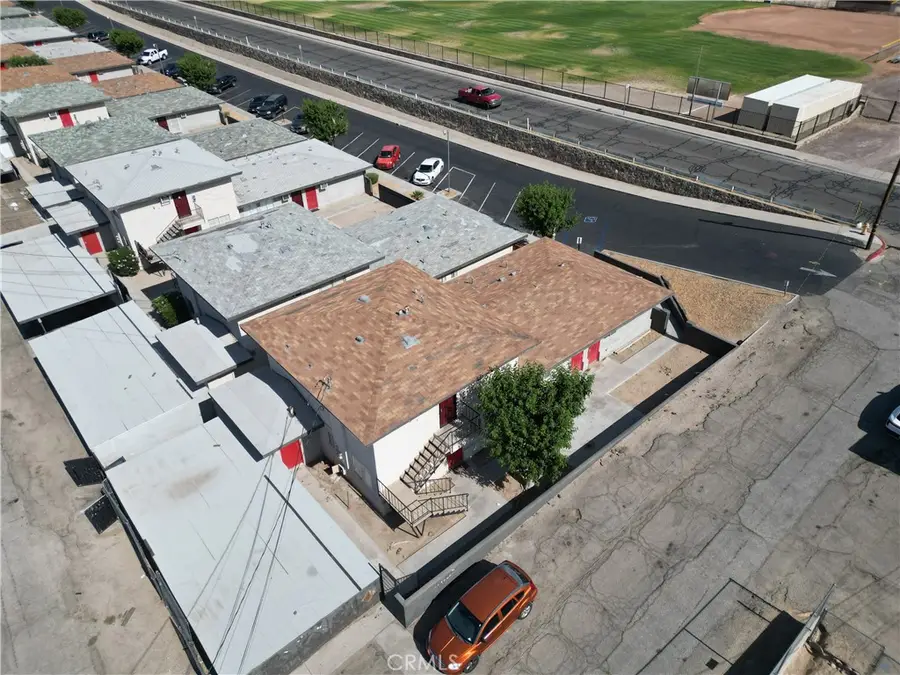 189 W Buena Vista Street, Barstow, CA 92311 - Image #3