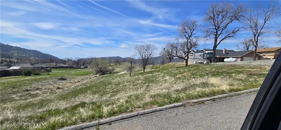 17701 Bold Venture Drive, Tehachapi, CA 93561 - Image #2