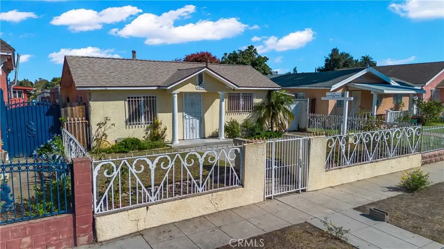 8810 Menlo Avenue, Los Angeles, CA 90044 - Image #3