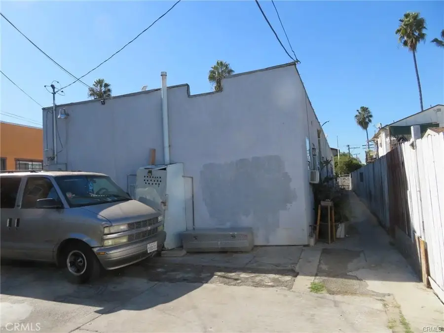 1636 Pacific Avenue, Long Beach, CA 90813 - Image #3