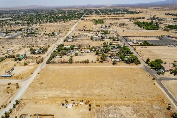 8 S Dunford Avenue, Littlerock, CA 93543