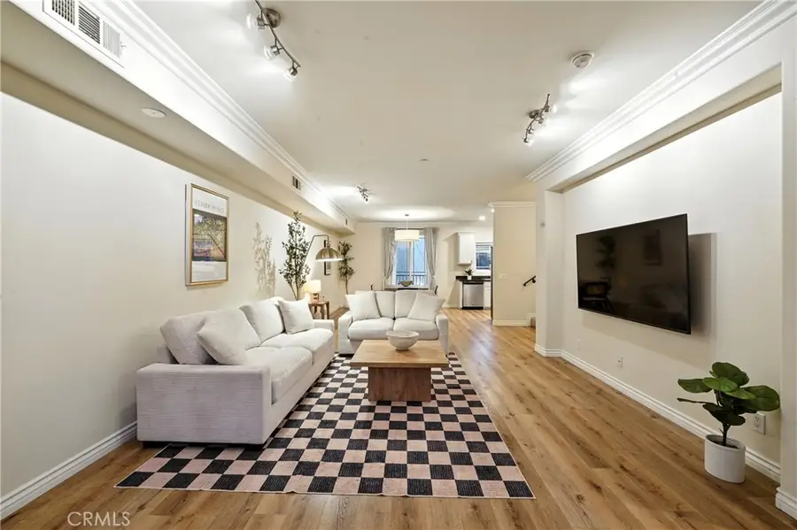 5805 Monterey Rd, Los Angeles, CA 90042 - Image #3