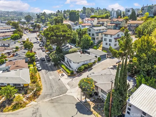 4200 Toland Way, Los Angeles, CA 90065