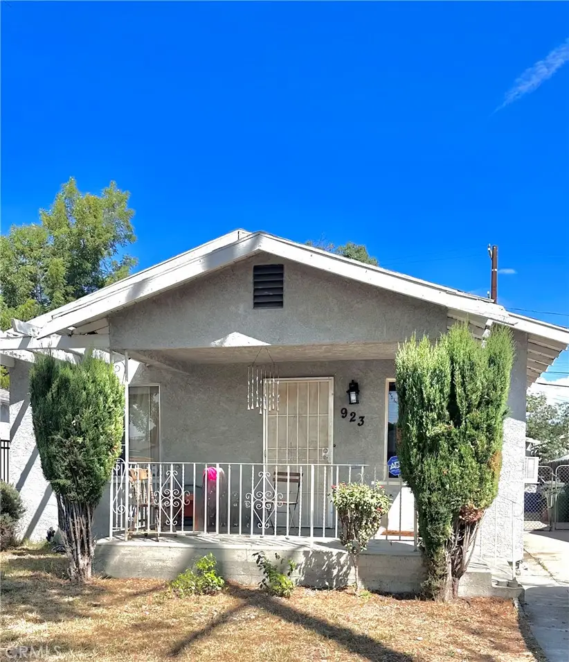 923 E 97th Street, Los Angeles, CA 90002 - Image #1