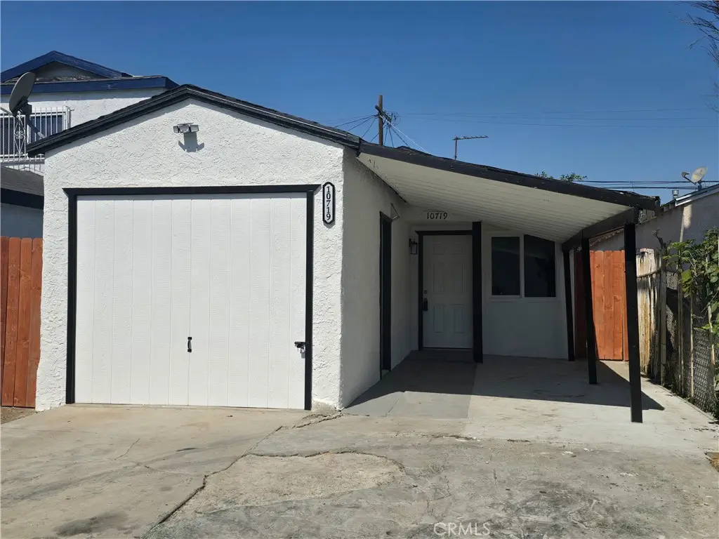 10719 Mona Boulevard, Los Angeles, CA 90059 - Image #1