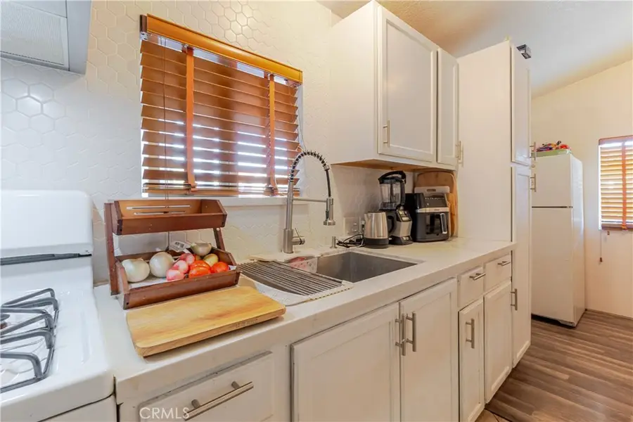 15325 Orange Ave Spc E1, Paramount, CA 90723 - Image #3