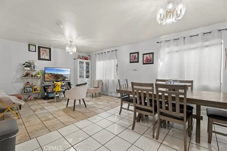 1964 Normandie, Los Angeles, CA 90007 - #3