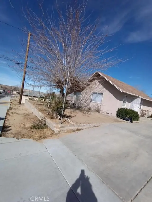 17042 C Street, Victorville, CA 92395 - #2