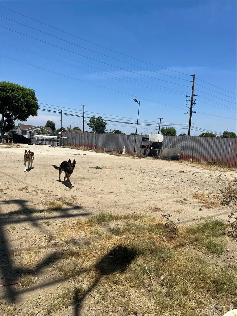 1498 W Compton, Compton, CA 90220 - #3