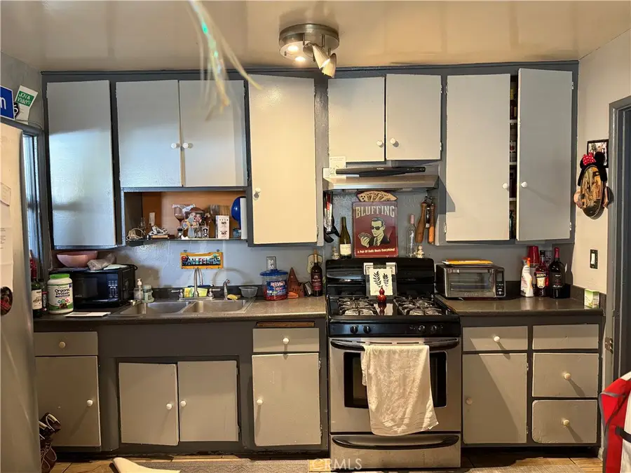 8328 Buhman, Pico Rivera, CA 90660 - Image #3