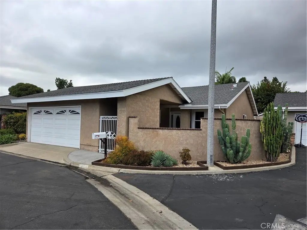 2123 Barclay, Santa Ana, CA 92701 - #1