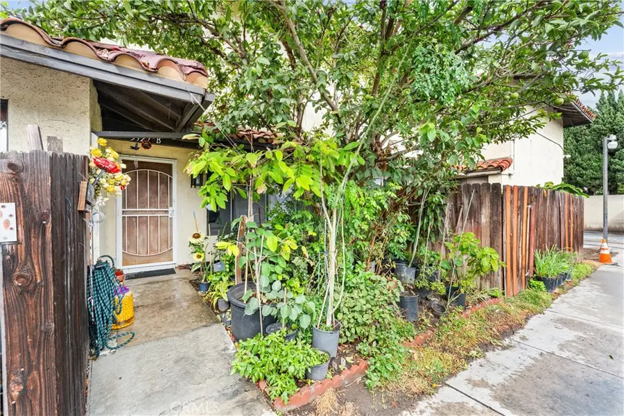 3927 W Mcfadden Ave #B, Santa Ana, CA 92704 - Image #3
