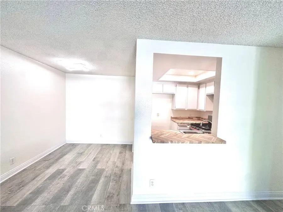 600 W 3rd #A208, Santa Ana, CA 92701 - Image #3