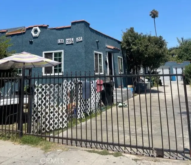 135 E 77th Street, Los Angeles, CA 90003 - Image #1