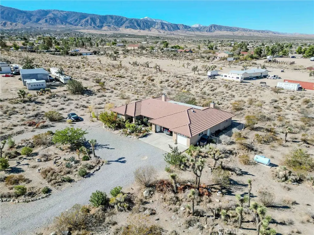 11522 Ponderosa, Pinon Hills, CA 92372 - Image #1