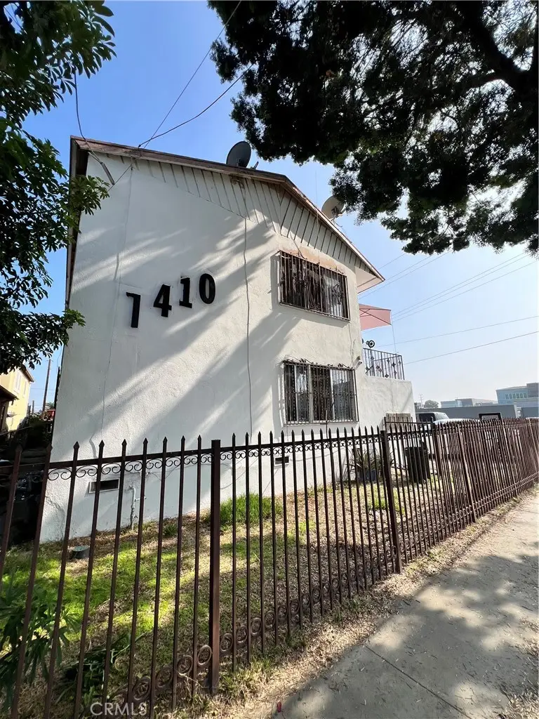 7410 Marbrisa, Huntington Park, CA 90255 - Image #3