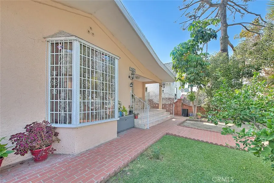 552 W 108th Street, Los Angeles, CA 90044 - Image #3