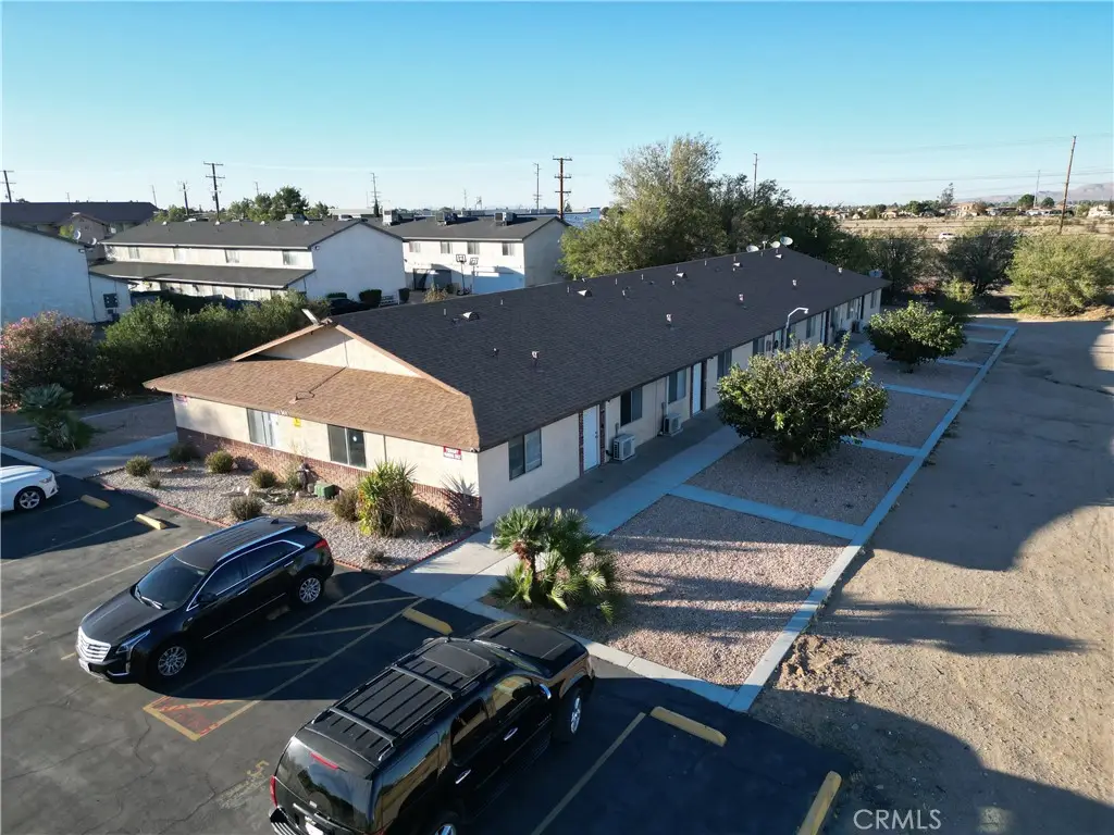 16388 Sequoia, Hesperia, CA 92345 - #1