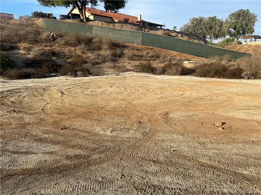 8385 Indian Knolls Circle, Jurupa Valley, CA 92509 - Image #3