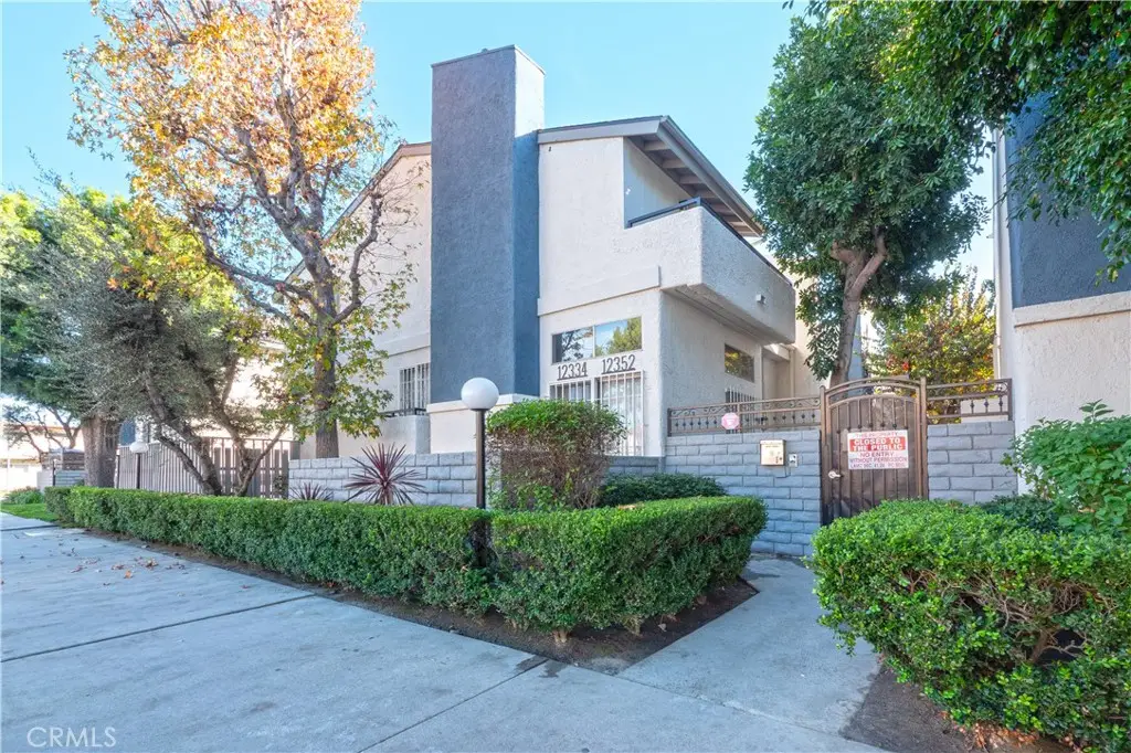 12334 Chandler #C, Valley Village, CA 91607 - Image #1