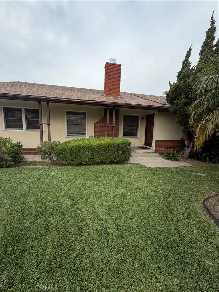 9337 Rives, Downey, CA 90240 - #1