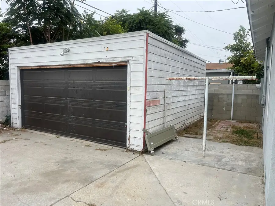 350 W Poplar, Compton, CA 90220 - #2