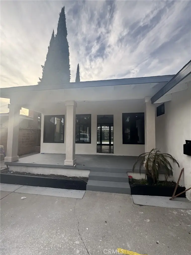 2715 Petaluma Avenue, Long Beach, CA 90815 - Image #2