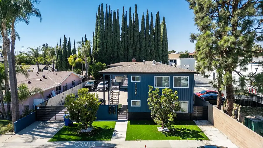 11221 Pangborn Avenue, Downey, CA 90241 - Image #3