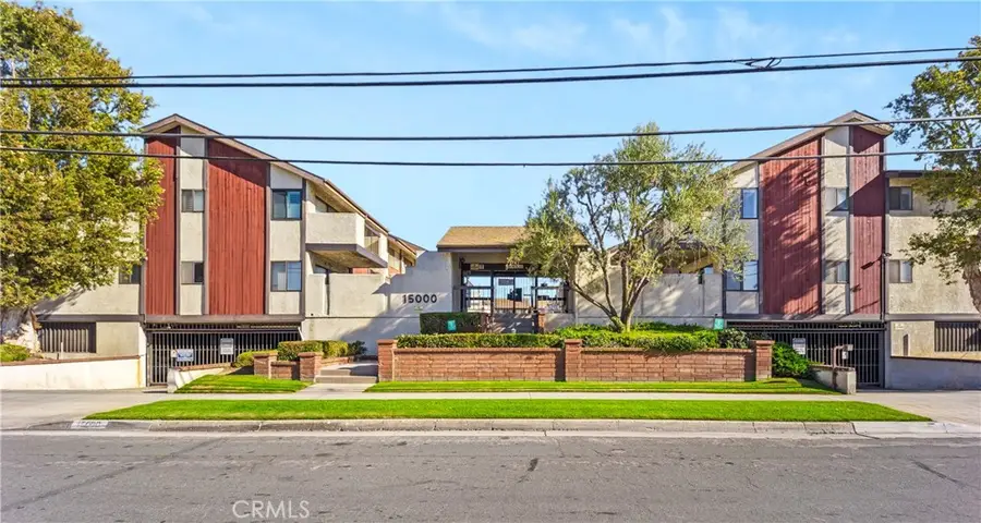15000 Halldale Avenue #101, Gardena, CA 90247 - Image #2