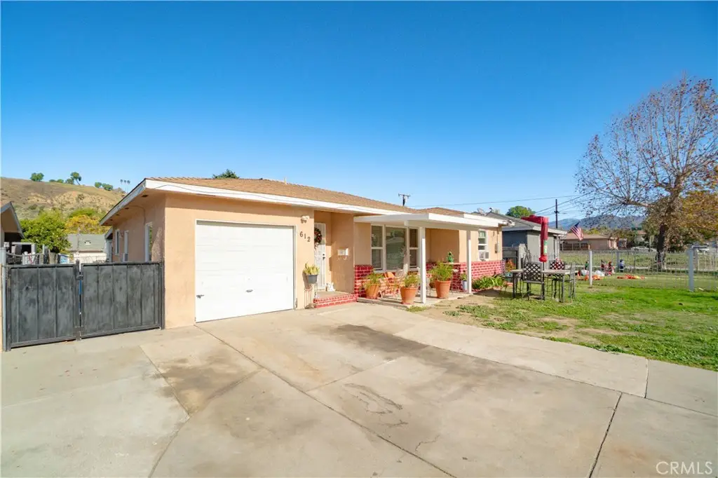 612 W 36th, San Bernardino, CA 92405 - #1