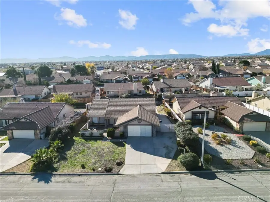 13511 Mountain Drive, Hesperia, CA 92344 - Image #2