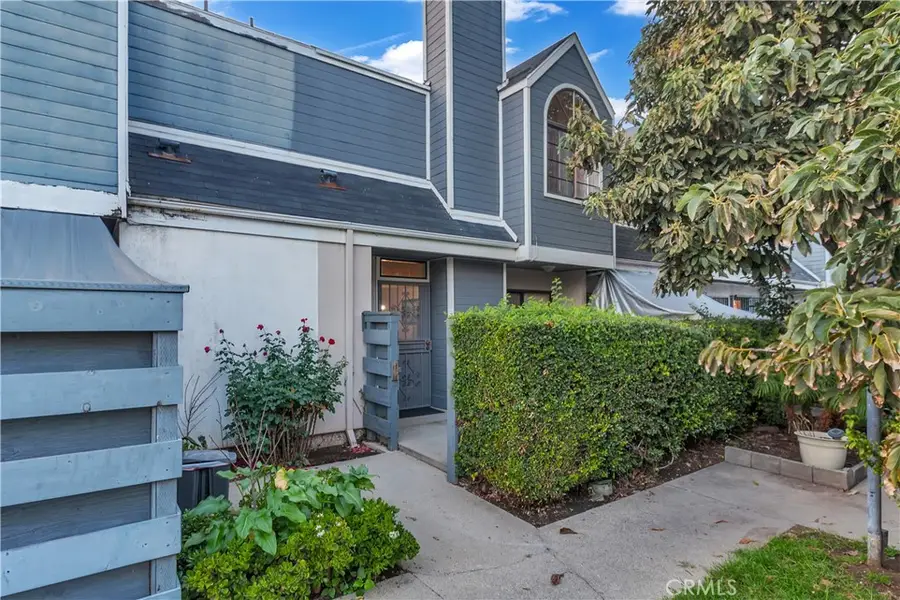 5915 Stafford Avenue #K, Huntington Park, CA 90255 - #2