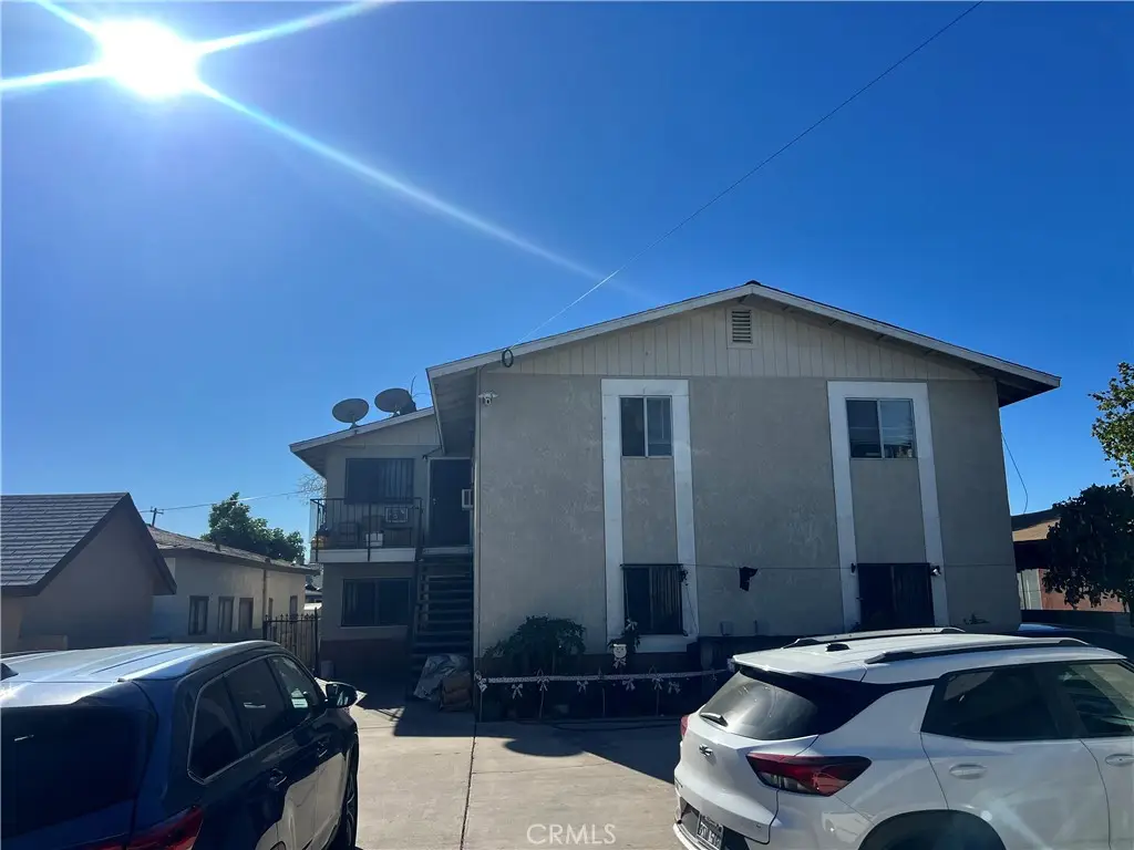 833 W 10th, San Bernardino, CA 92410 - #1
