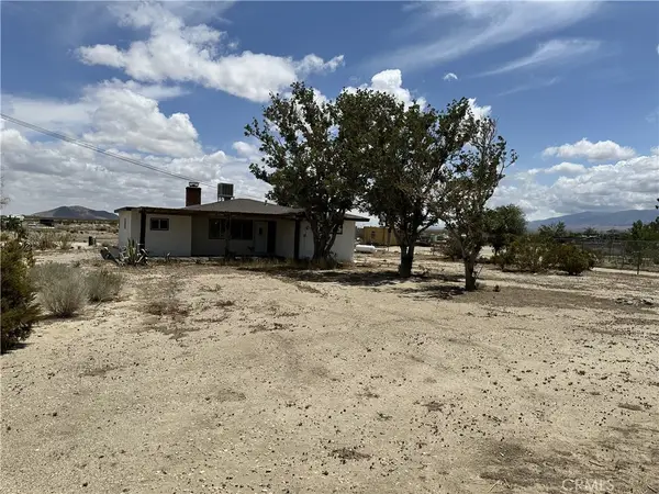 37118 185th E, Llano, CA 93544
