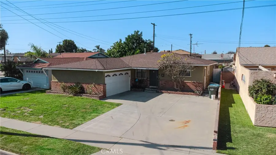 15705 Hayter Ave, Paramount, CA 90723 - Image #3