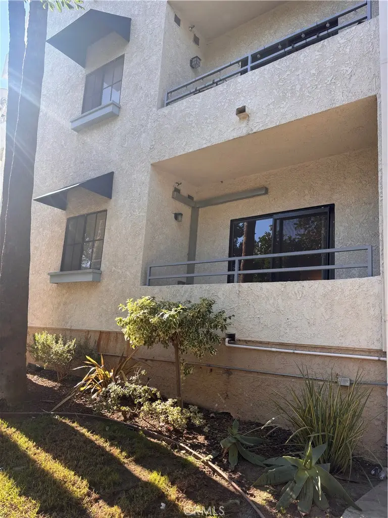 720 W 4th #114, Long Beach, CA 90802 - #2