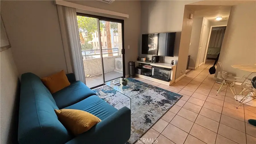 720 W 4th #114, Long Beach, CA 90802 - #3