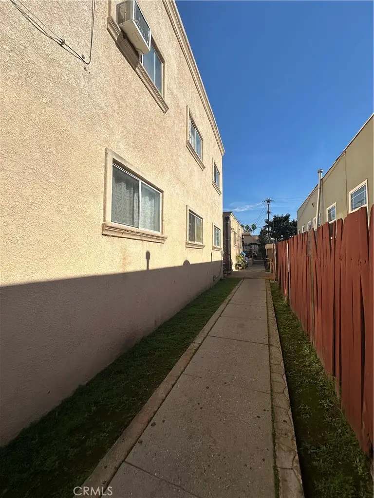 1640 Locust, Long Beach, CA 90813 - Image #3