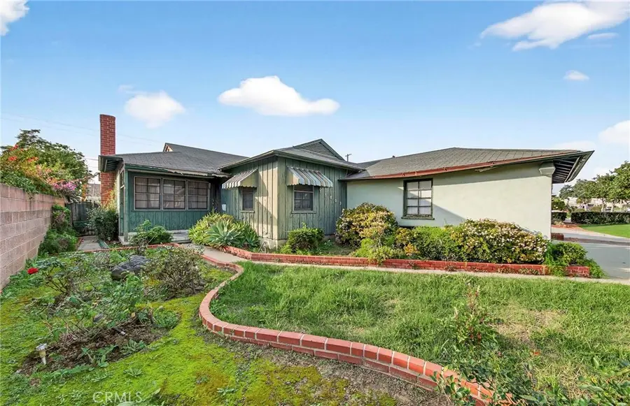 11803 Chanera Avenue, Hawthorne, CA 90250 - #3