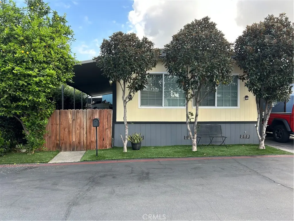16600 Orange Avenue #48, Paramount, CA 90723 - Image #1