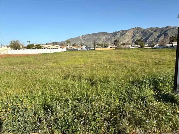 565 E Main St, San Jacinto, CA 92583