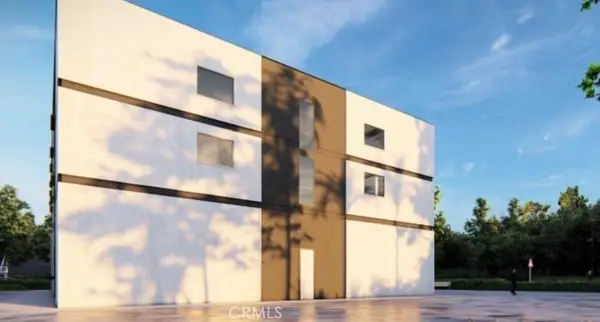 10425 Avalon, Los Angeles, CA 90003