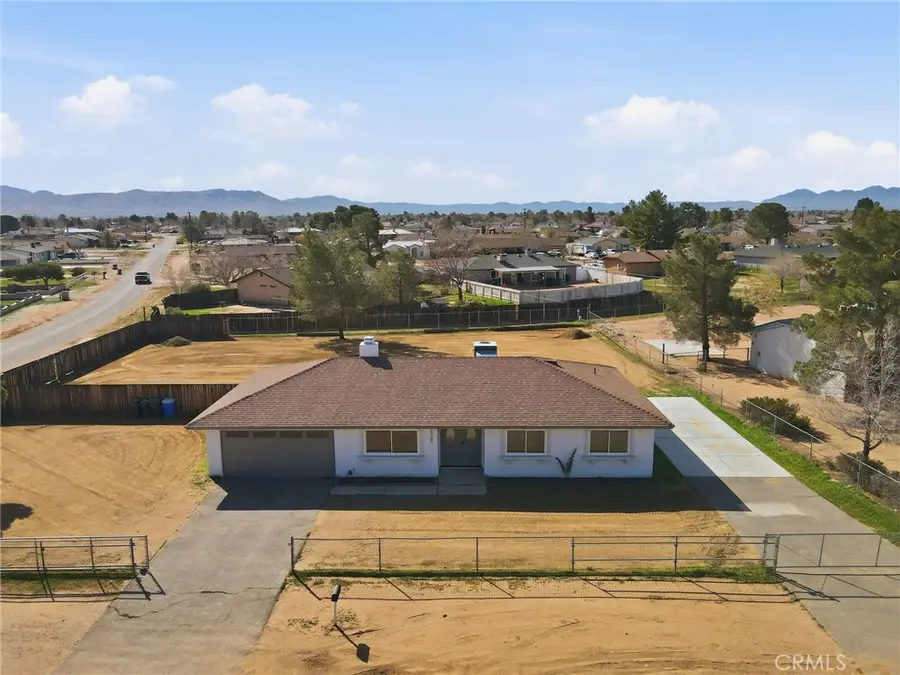 22267 Gayhead, Apple Valley, CA 92307 - #2