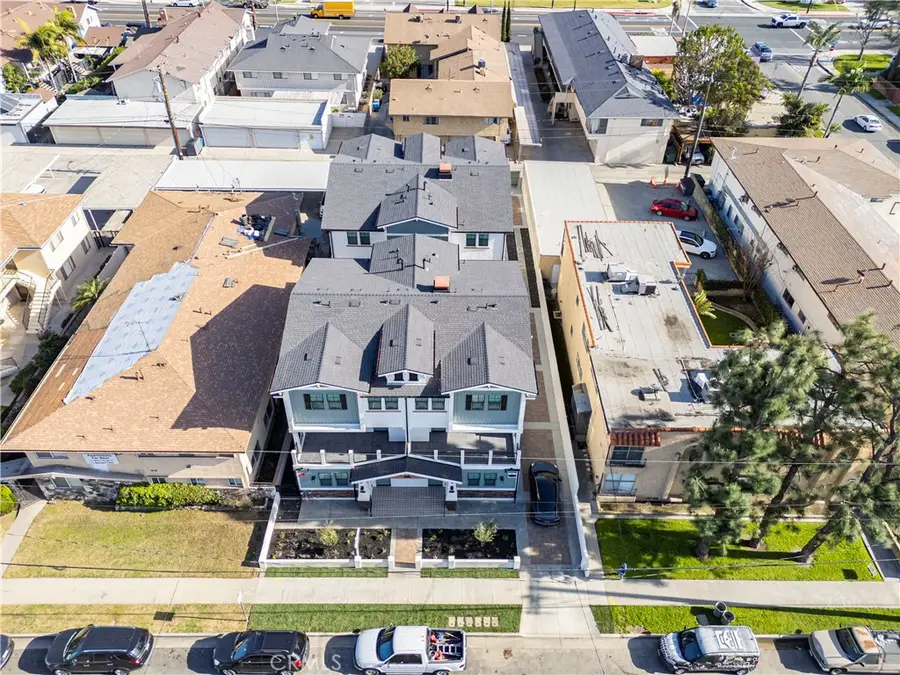 10538 La Reina, Downey, CA 90241 - #2