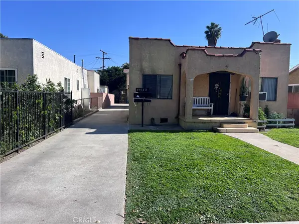 8954 S Gate, South Gate, CA 90280