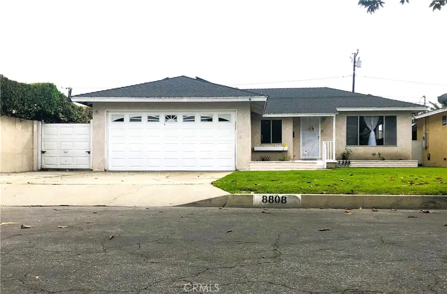 8808 Olive, Bellflower, CA 90706 - #3