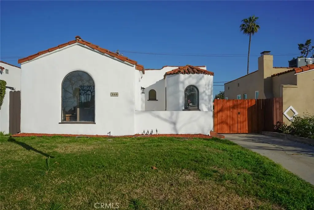 7806 S Denker Ave, Los Angeles, CA 90047 - Image #1