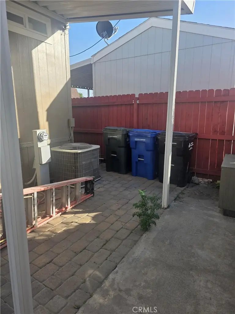 812 N Loren Avenue #18, Azusa, CA 91702 - #3