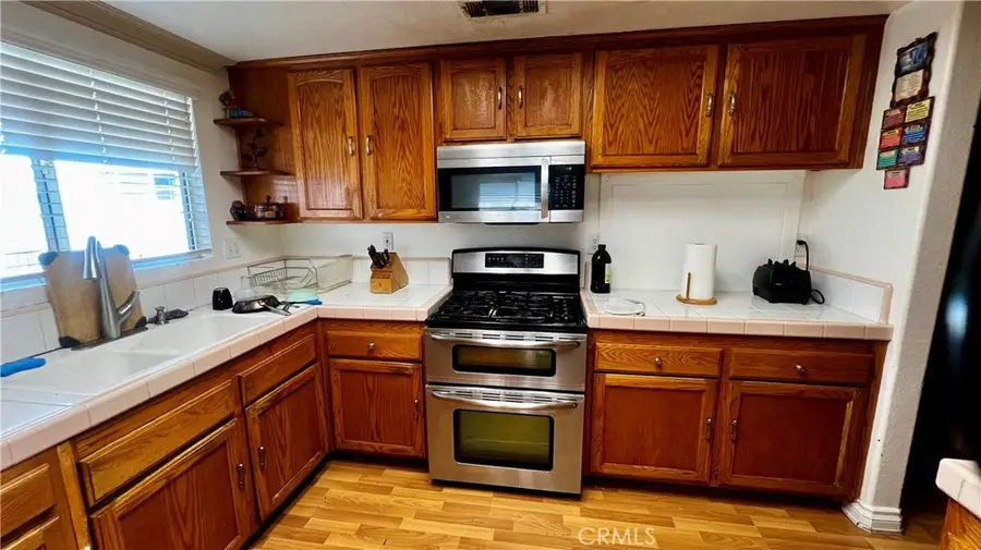 10939 Little Lake, Downey, CA 90241 - Image #2